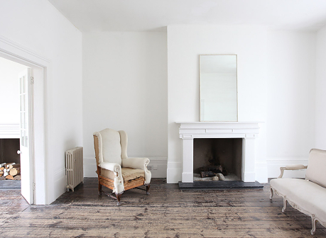 Large, versatile photoshoot space with great natural light at huge double fronted Victorian house